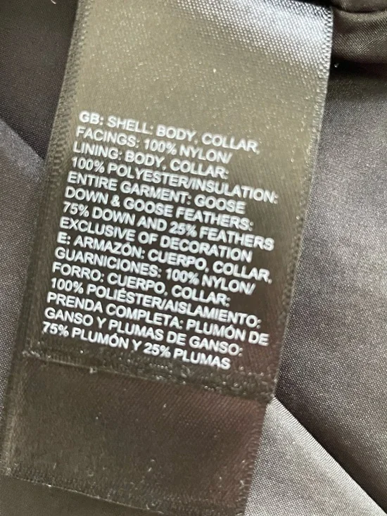 The North Face Holladown Quilted Insulated Down Vest - Picture 14 of 15